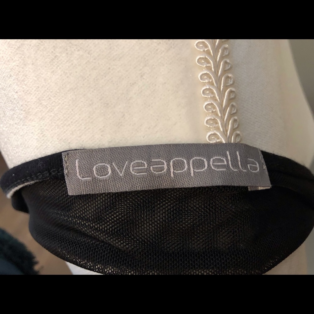 Loveappella (Stitch Fix) B&W striped shirt M - Picture 5 of 6